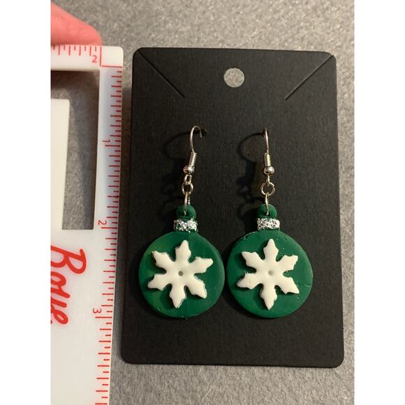 Festive Handmade Snowflake Christmas Ornament Earrings - Picture 5 of 5